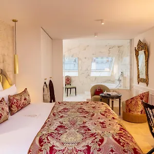Kleber & 3*, Paris France